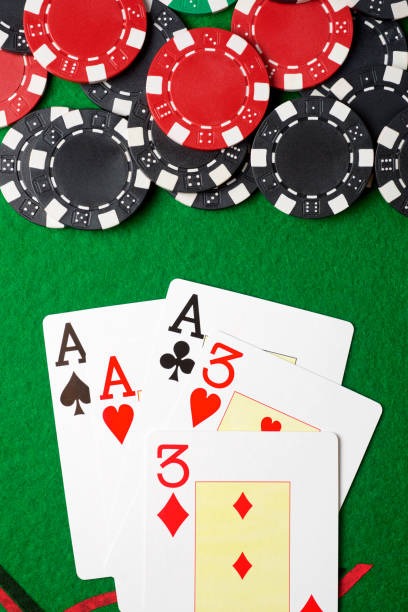 AduQ table selection screen with stake levels